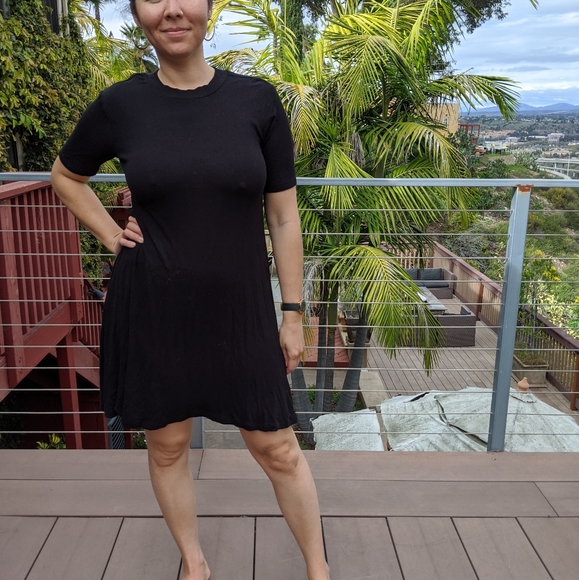 Old Navy swing dress - Picture 2 of 3